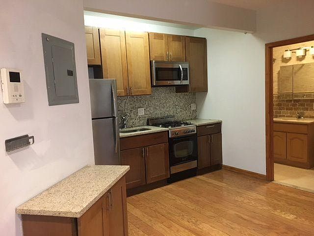 1st image of 25 S 18th St APT 2