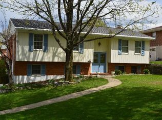 807 Gloucester Dr, Florence, KY 41042