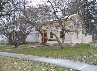 17 Gilbert St, Rushville, NY 14544