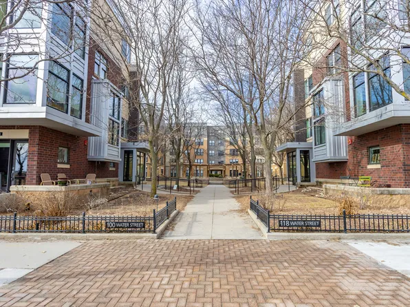 100 Water St APT 106, Des Moines, IA 50309