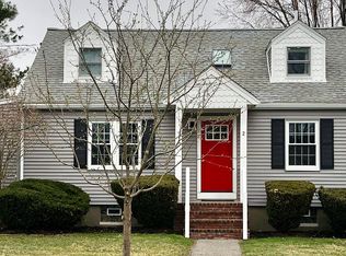 2 University Rd, Arlington, MA 02474