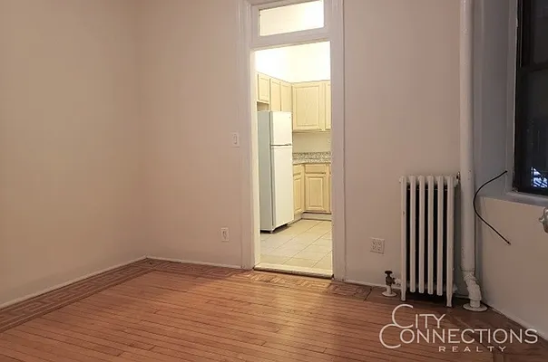 Rented by City Connections Realty | media 17