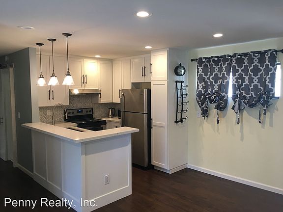 2nd image of 2605 Pico Pl APT 212