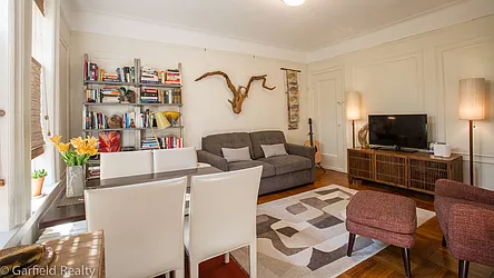 Rented by Garfield Realty 