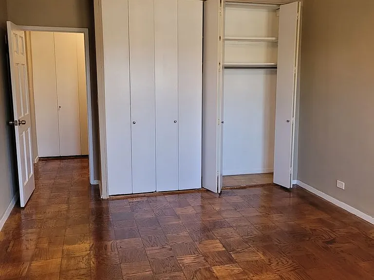 39 E 39th St — Photo 22