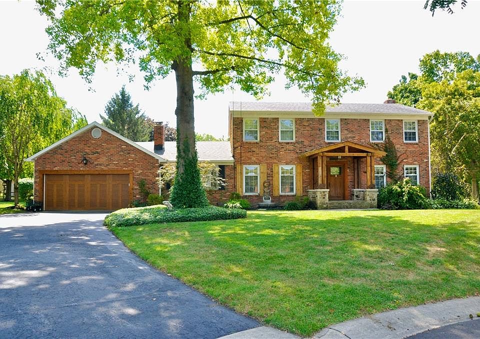 1st image of 306 Sussex Cir
