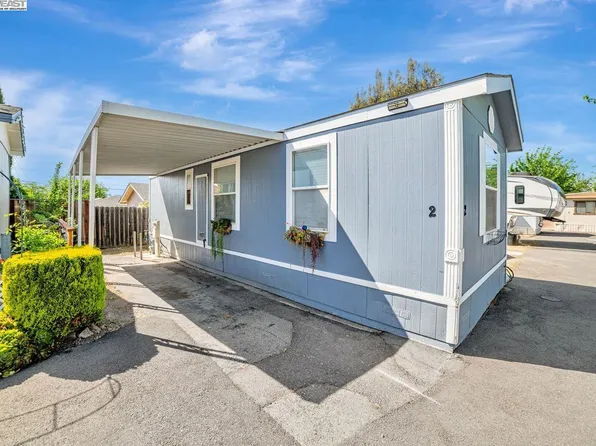 828 Olivina Ave APT 2, Livermore, CA 94551