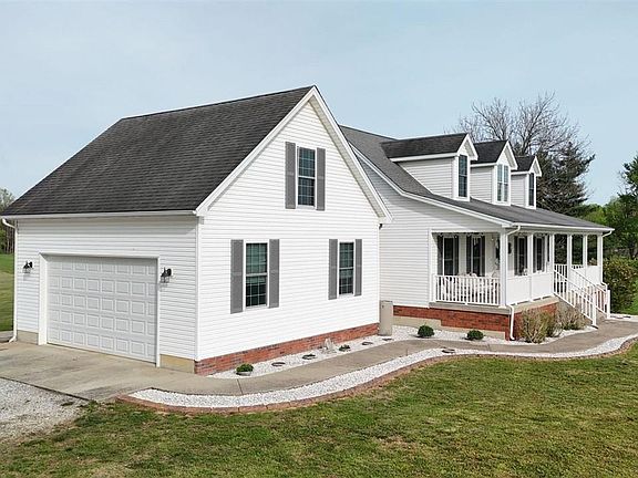 2nd image of 300 Blair Rd