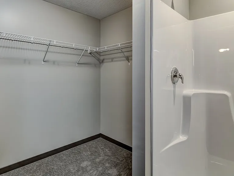 1000 N Hillcrest Pkwy #202 — Photo 9