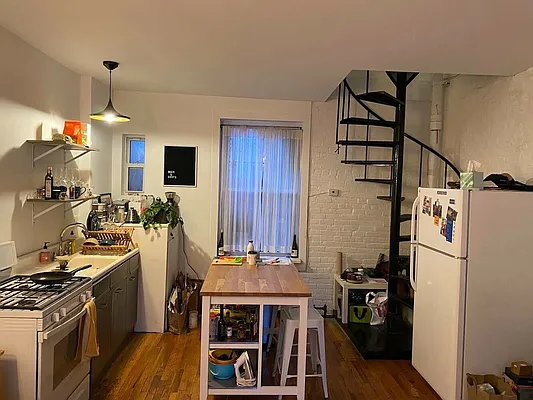 Rented by Berkshire Hathaway HomeServices New York Properties | media 3