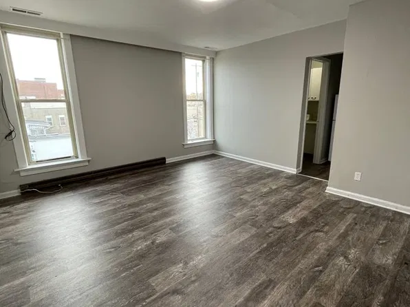 208 S Market, 208 S Market St #B-04, Delphi, IN 46923