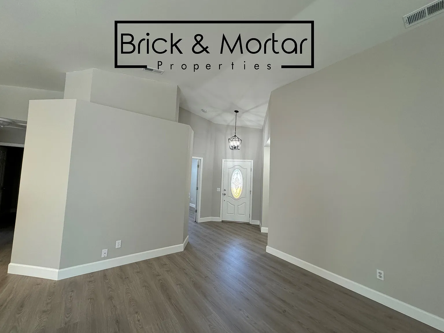 3 bed, 1418 sqft, $2,600 — Photo 3