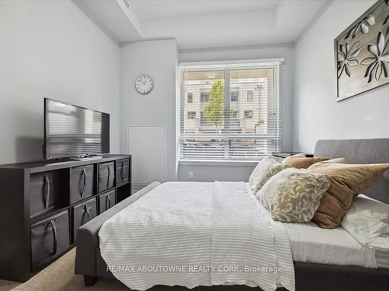 40 Esplanade Ln #102 — Photo 19
