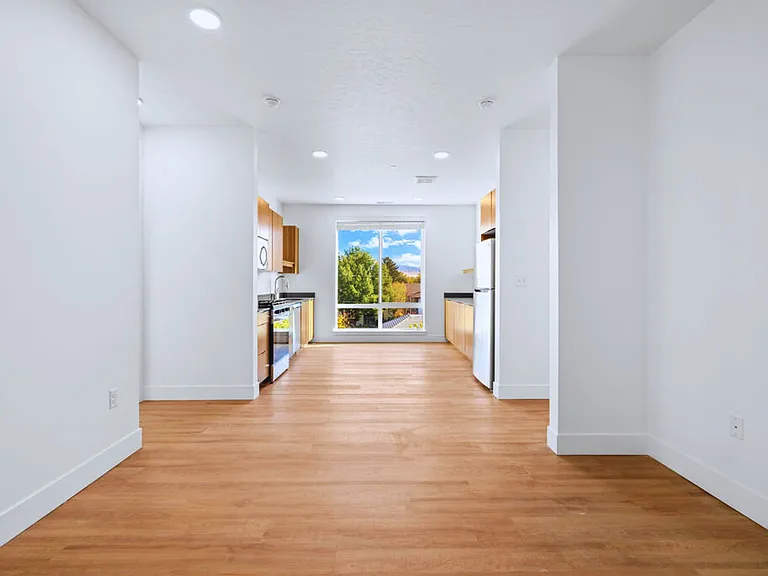 Franklin Interior-7