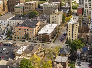 Kane Place, Milwaukee, WI 53202