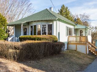 214 Pelham St, Methuen, MA 01844