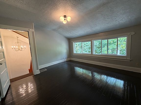 5th image of 5238 N Williams Ave