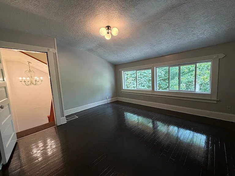 5238 N Williams Ave — Photo 5