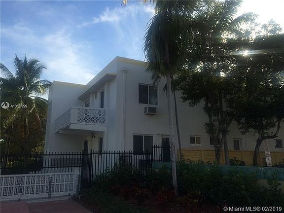 2nd image of 428 Collins Ave APT 1