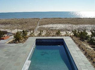 1484 Meadow Ln, Southampton, NY 11968
