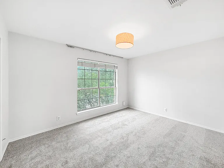 15015 Northern Dancer — Photo 17