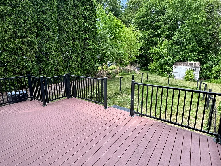 54 Goddard Memorial Dr — Photo 14