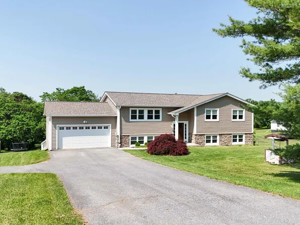13228 Jesse Smith Rd, Mount Airy, MD 21771