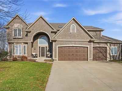 707 NE Sundance Trl, Lees Summit, MO, 64086
