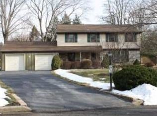 301 Green Dr, Churchville, PA
