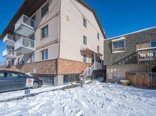 6825 NW Centre St N #203, Calgary, AB T2K 5C4