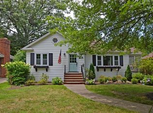262 Bradley Rd, Bay Village, OH 44140