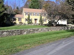 39 Camp St, Paxton, MA 01612