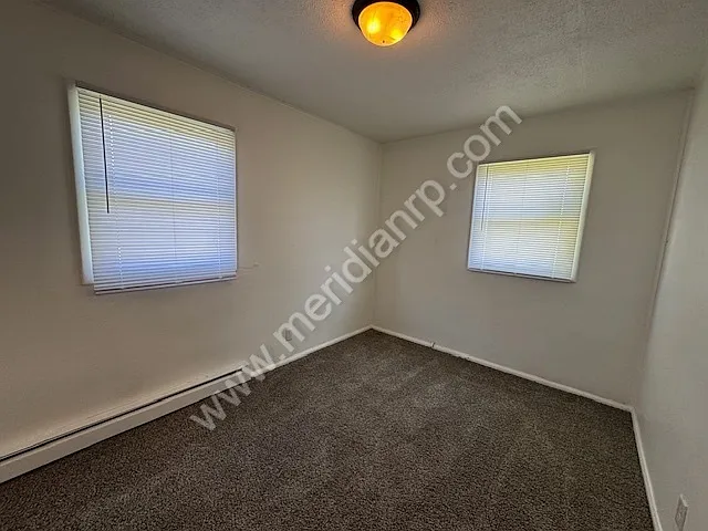 1810 Rosemont Drive - 1 — Photo 4