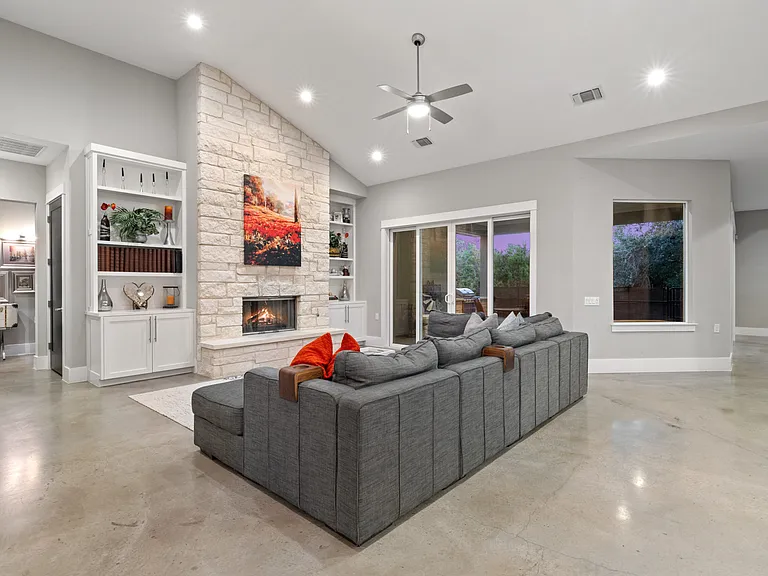 3801 Peak Lookout Dr — Photo 9