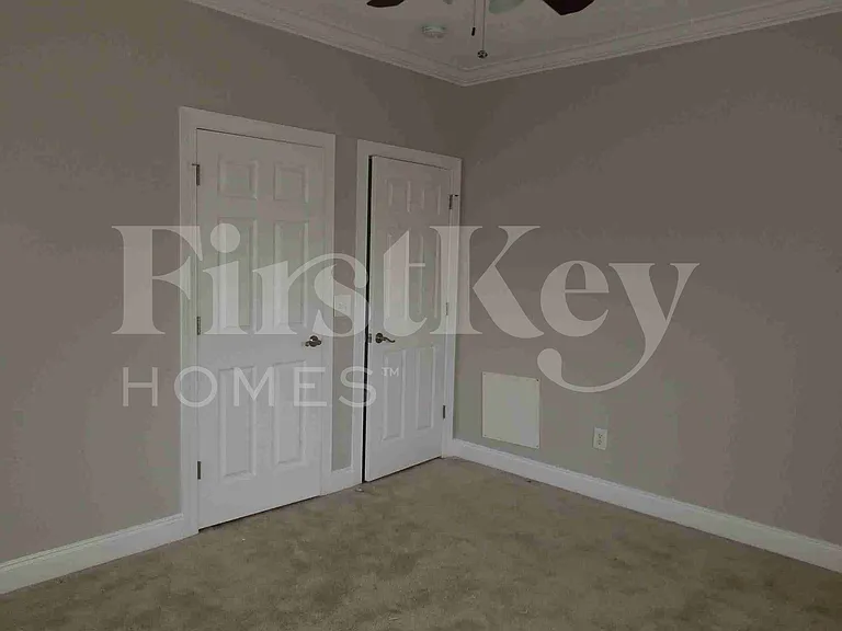 1911 Chestnut Oak Ln — Photo 40