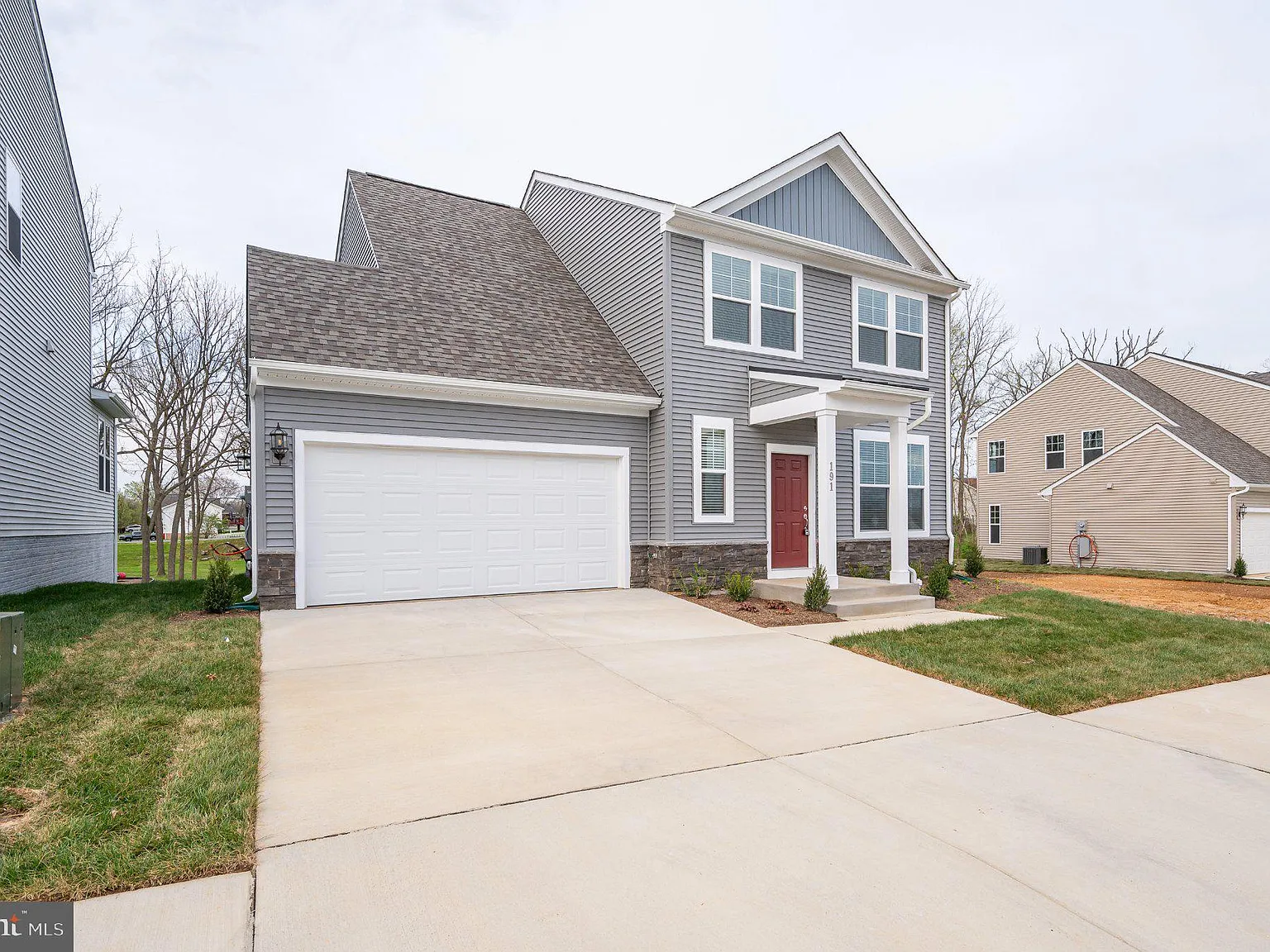 4 bed, 2.5 bath, 2152 sqft, $2,450 — Photo 4