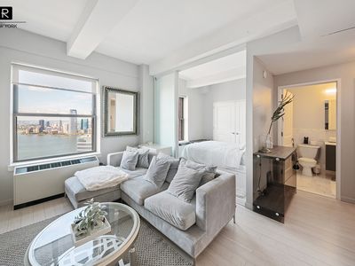 20 West St APT 40A, New York, NY, 10004
