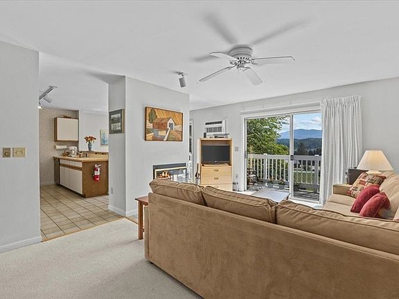 3rd image of 110 Mountainside Dr #110