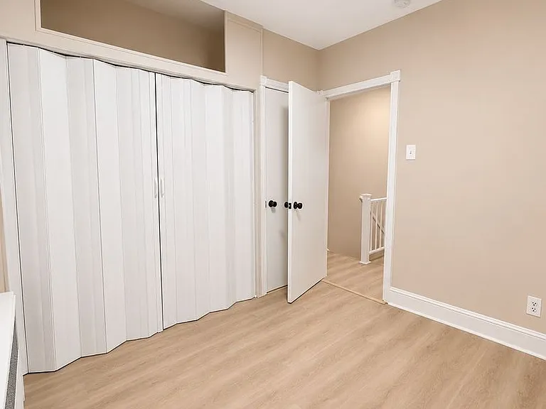 2109 S 67th St — Photo 10