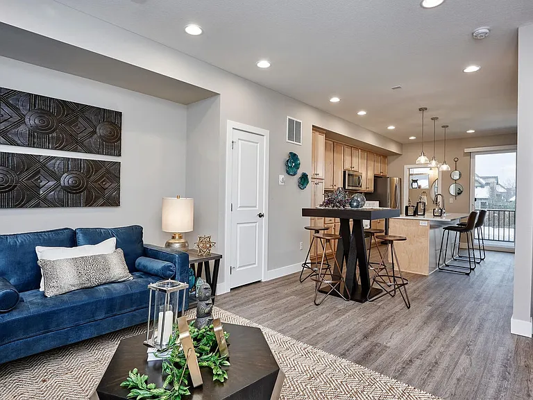 Creekline Townhomes — Photo 10