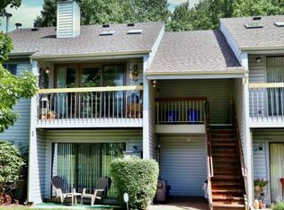 29 Crabapple Ln, Franklin Park, NJ 08823