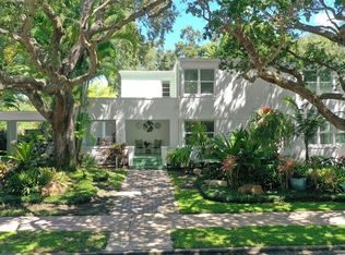 1753 North Dr, Sarasota, FL 34239