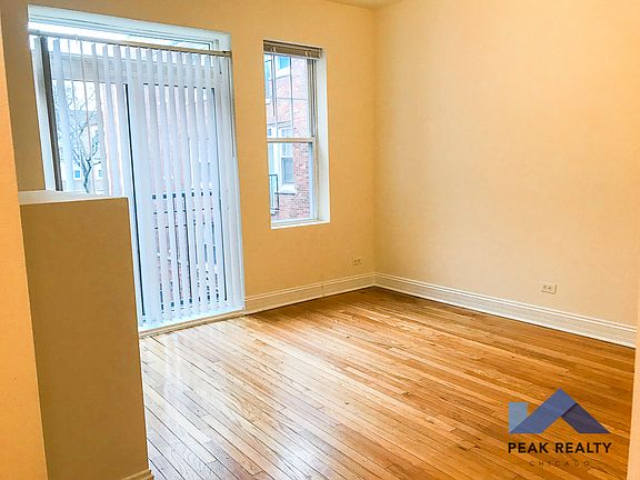 5th image of 7320 N Damen Ave #2011-2