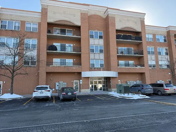 7050 183rd St Unit 209, Tinley Park, IL 60477