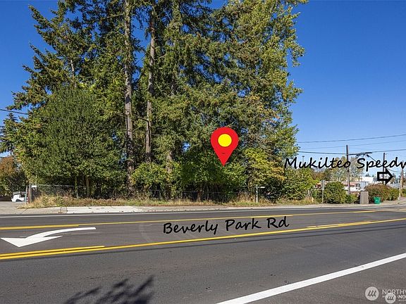 4th image of 12900 Beverly Park Road