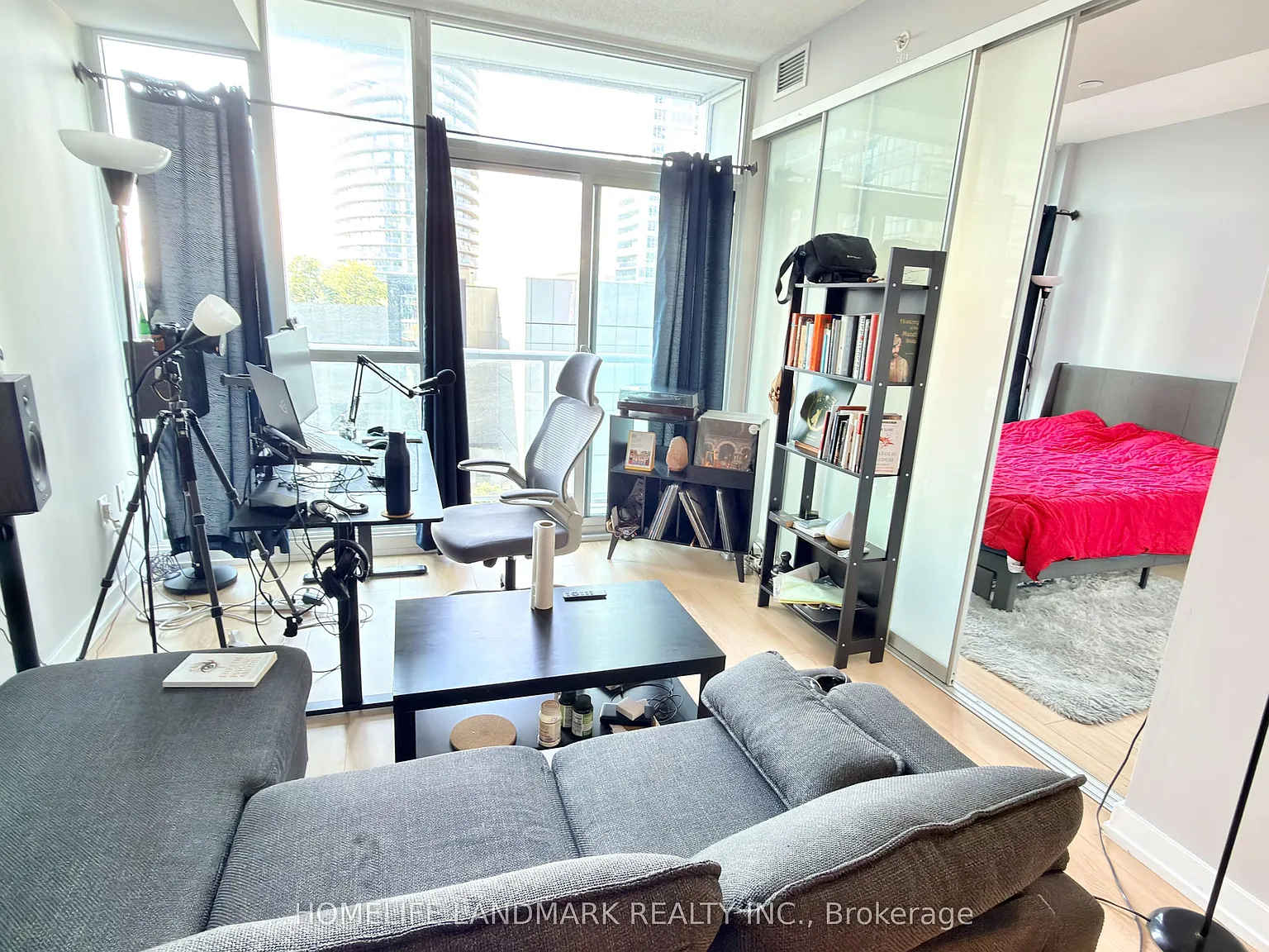 2 bed, $2,400 — Photo 4