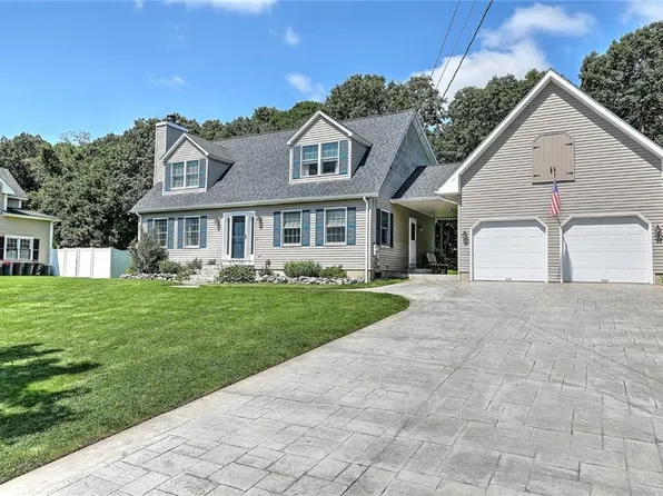 53 Windward Dr, Somerset, MA 02726