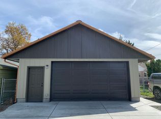 1021 E 39th Ave, Spokane, WA 99203