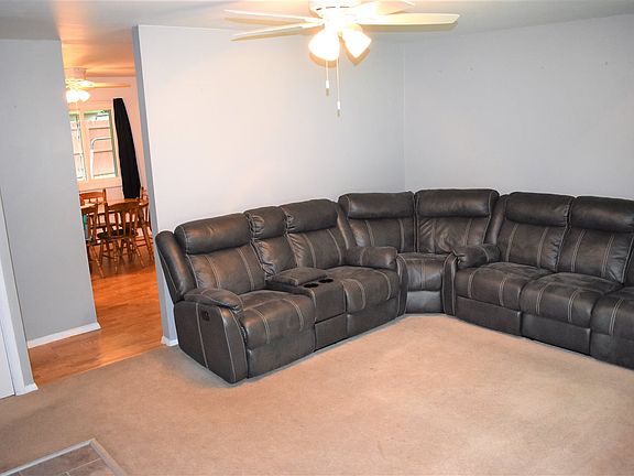 5th image of 505 Meadowlark Ln