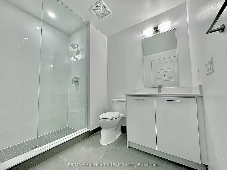 415 Sea Ray Ave #210 — Photo 26